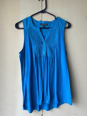 Cable & Gauge Women's Tank Top Size Medium